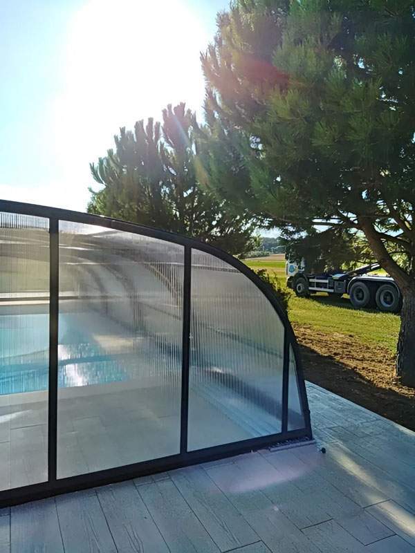 Abris de piscine Valence