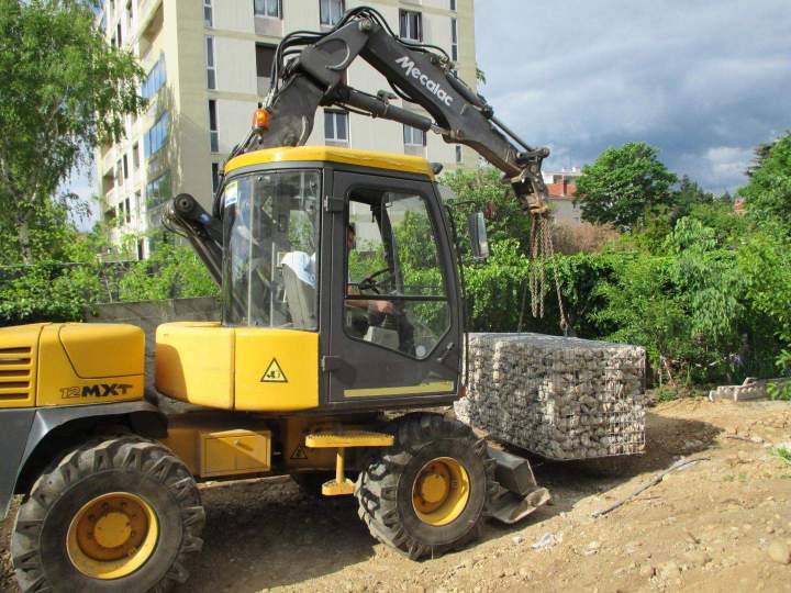 Construction gabion Valence