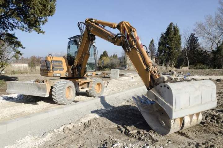Entreprise de travaux publics, Livron-sur-Drôme